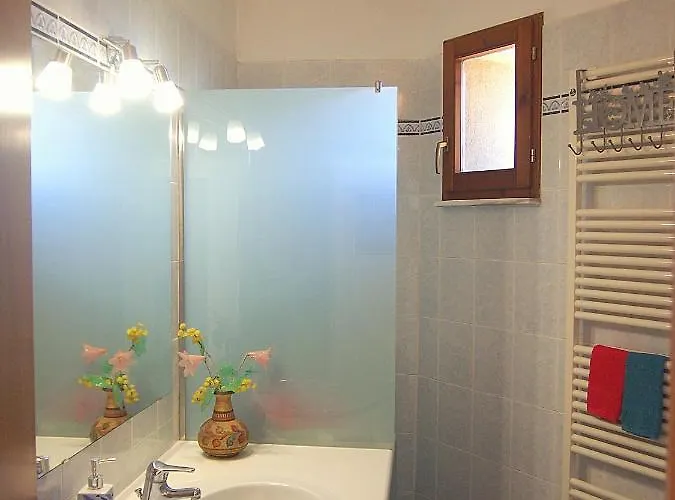 Nell'antica Torre Di Fronte A 시에나